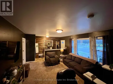 19 Wolf Street Tillsonburg ON N4G 1S2