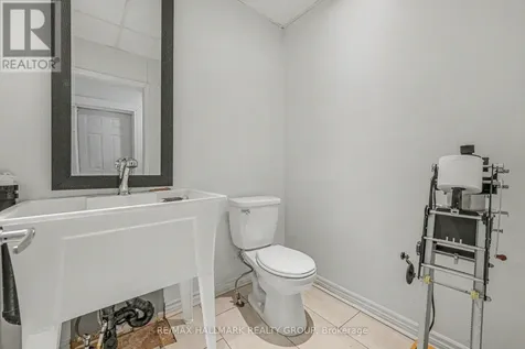 638-640 Somerset Street West Ottawa ON K1R 5K4