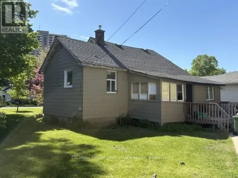 185 Compton Avenue Ottawa ON K2B 5A6