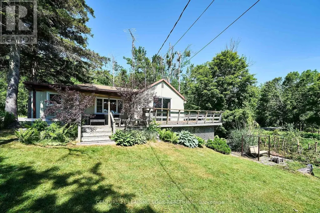 225 Arnott Drive Selwyn ON K0L 1T0
