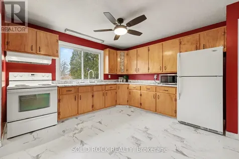 7 Leeds Street Smiths Falls ON K7A 2M6