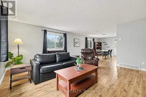 7 Leeds Street Smiths Falls ON K7A 2M6