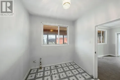 2838 Haughton Avenue Ottawa ON K2B 6Z3