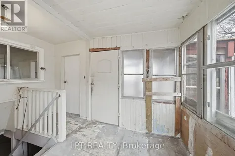 2838 Haughton Avenue Ottawa ON K2B 6Z3
