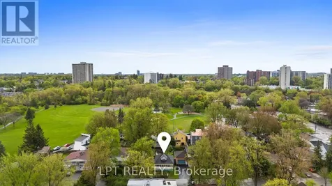 2838 Haughton Avenue Ottawa ON K2B 6Z3