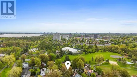 2838 Haughton Avenue Ottawa ON K2B 6Z3
