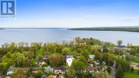 2838 Haughton Avenue Ottawa ON K2B 6Z3