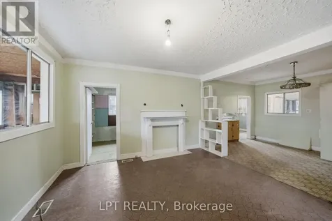 2838 Haughton Avenue Ottawa ON K2B 6Z3
