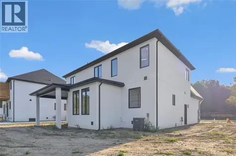 646 Summit Street Lakeshore ON N0R 1A7