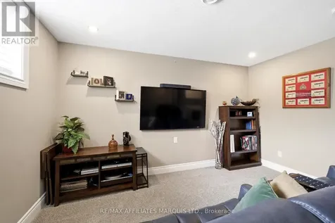 1118 Clement Court Cornwall ON K6H 0G3
