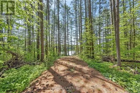 1143 Wabalac Road Lanark Highlands ON K0A 1P0