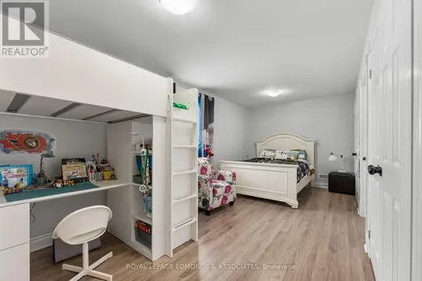 31 Silke Drive Petawawa ON K8H 2L3