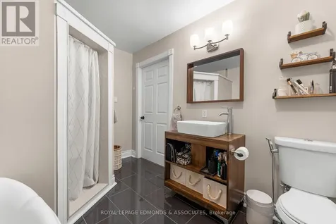 31 Silke Drive Petawawa ON K8H 2L3