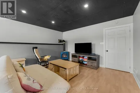 31 Silke Drive Petawawa ON K8H 2L3