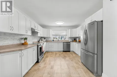 31 Silke Drive Petawawa ON K8H 2L3