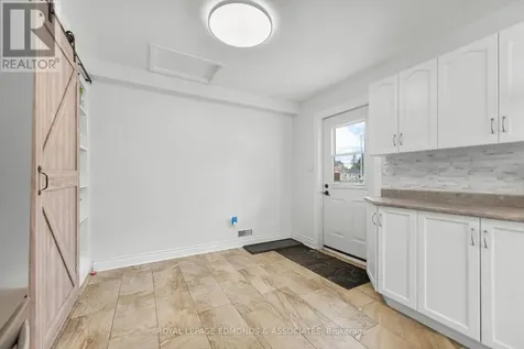 31 Silke Drive Petawawa ON K8H 2L3
