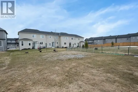 69 Central Square Boulevard Wasaga Beach ON L9Z 0L9