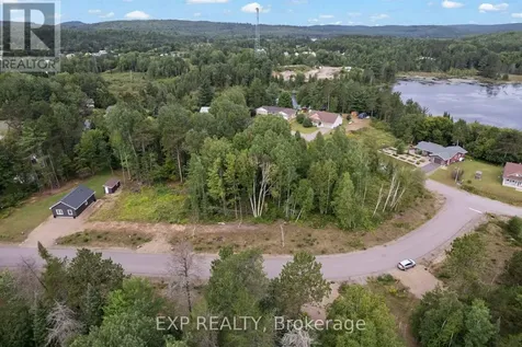 14 Birchview Drive Madawaska Valley ON K0J 1B0