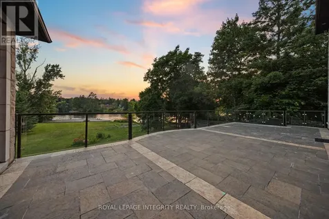 1180 River Road Ottawa ON K4M 1B4
