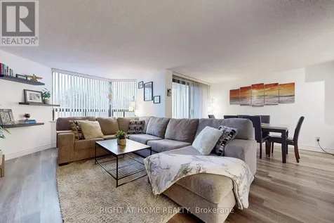 688 Preston Parkway Cambridge ON N3H 5K6
