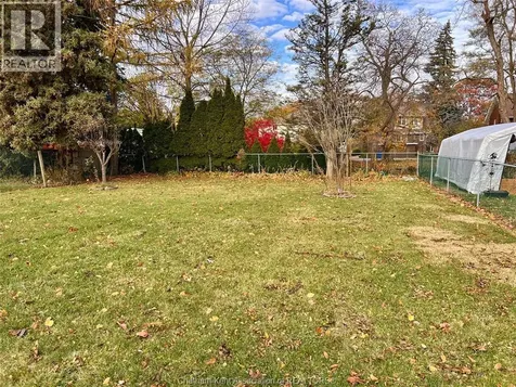 101 Harvey Street Chatham ON N7M 1M4
