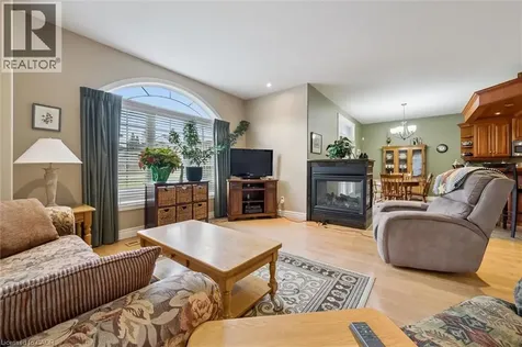285 Deer Ridge Drive Kitchener ON N2P 2K6