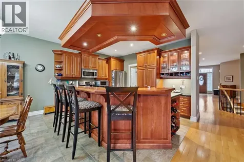 285 Deer Ridge Drive Kitchener ON N2P 2K6