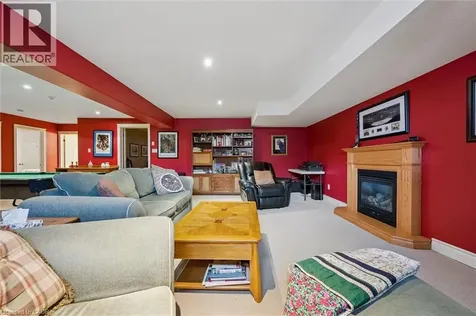 285 Deer Ridge Drive Kitchener ON N2P 2K6