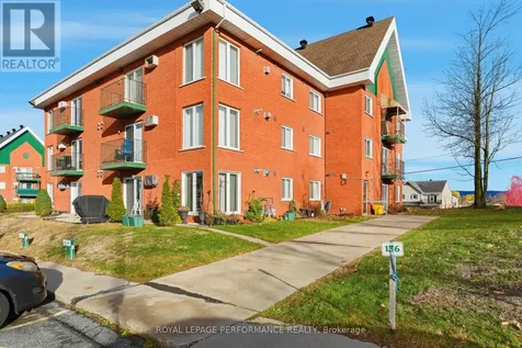 1101 Clement Street Hawkesbury ON K6A 3P1