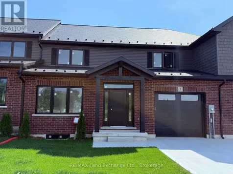 8 Golf Links Road Kincardine ON N2Z 0G1