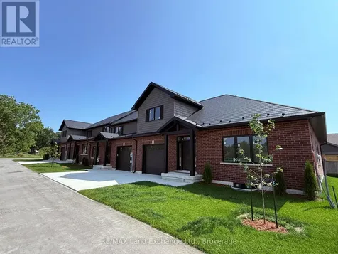 8 Golf Links Road Kincardine ON N2Z 0G1