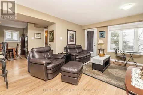 1796 Dumas Street Ottawa ON K1C 1N4