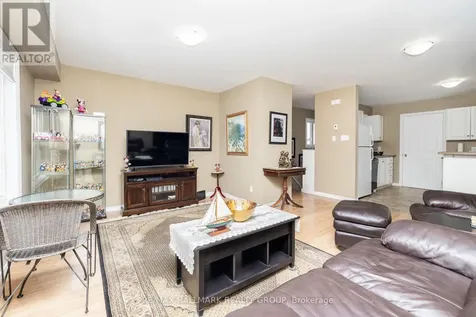 1796 Dumas Street Ottawa ON K1C 1N4