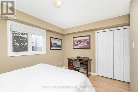 1796 Dumas Street Ottawa ON K1C 1N4
