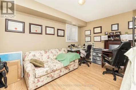 1796 Dumas Street Ottawa ON K1C 1N4