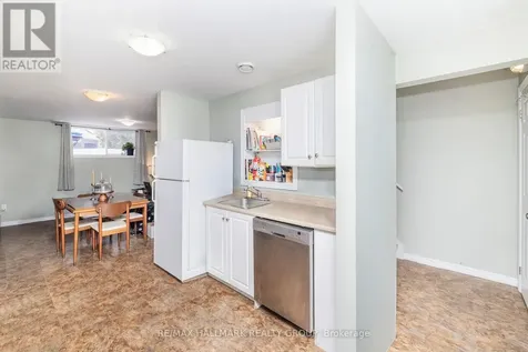 1796 Dumas Street Ottawa ON K1C 1N4