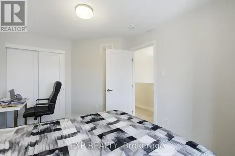 116 Main Halyard Lane Ottawa ON K2J 7B6