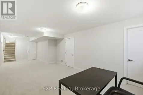 116 Main Halyard Lane Ottawa ON K2J 7B6