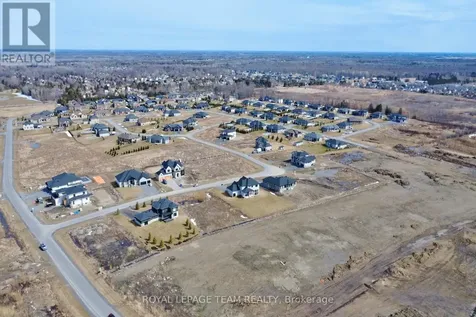 6715 Still Meadow Way Ottawa ON K4P 0G1