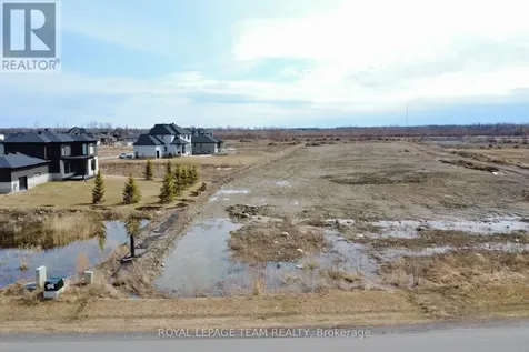 6715 Still Meadow Way Ottawa ON K4P 0G1