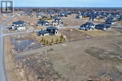 6715 Still Meadow Way Ottawa ON K4P 0G1