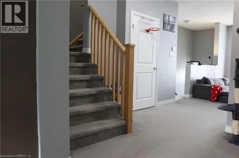 80 Westbank Trail Stoney Creek ON L8J 0H5