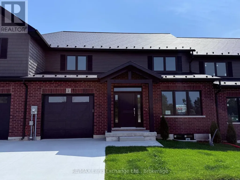 8 Golf Links Road Kincardine ON N2Z 0G1