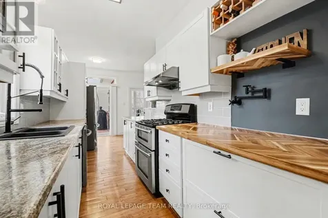 689 Vermillion Drive Ottawa ON K1V 1W2