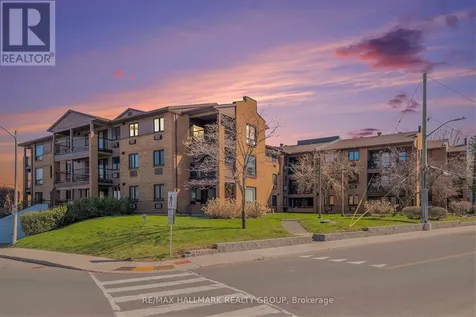 316 Savard Avenue Ottawa ON K1L 7S2