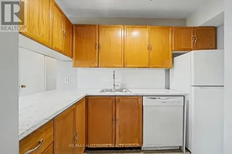 316 Savard Avenue Ottawa ON K1L 7S2