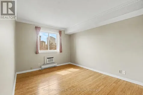 316 Savard Avenue Ottawa ON K1L 7S2
