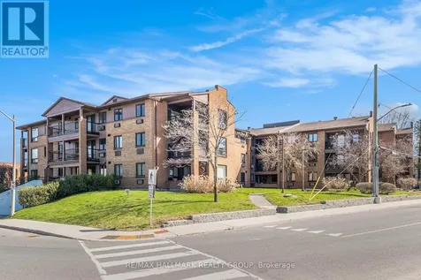 316 Savard Avenue Ottawa ON K1L 7S2