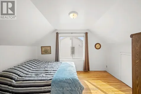 1123 Secord Avenue Ottawa ON K1H 8C9