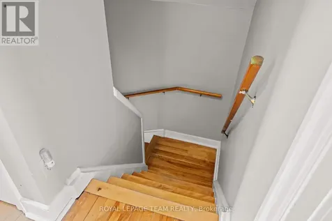 1123 Secord Avenue Ottawa ON K1H 8C9